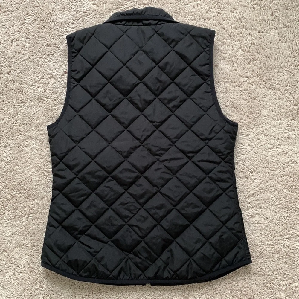 ✅SOLD Black Quilted Vest - Picture 4 of 4